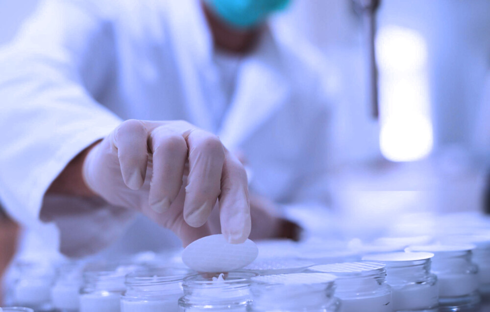 CLP In Europe: Classification, Labelling And Packaging Of Substances And Mixtures (Regulation 1272/2008)