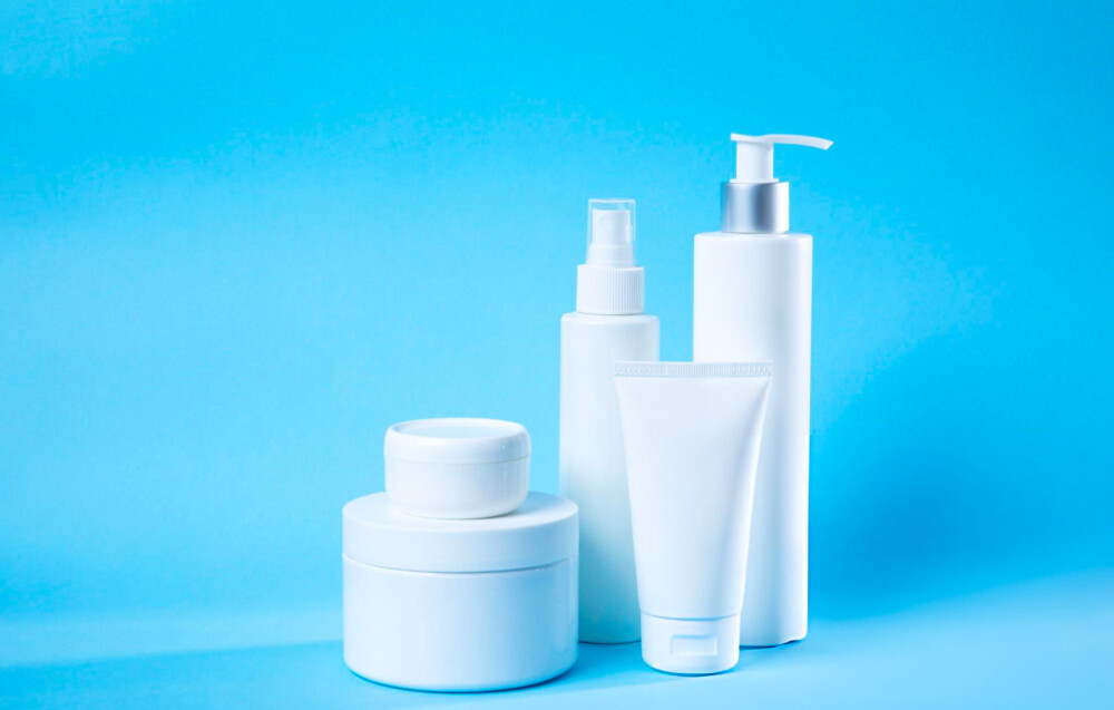 Reglamento (UE) 2025/40 (PPWR): qué cambia para los envases cosméticos en la UE